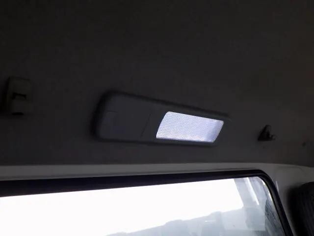 日野デュトロ冷凍車（冷蔵車）小型（2t・3t）[写真20]