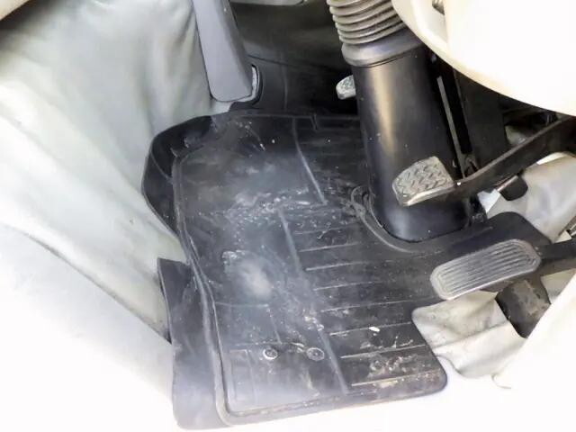 日野デュトロ冷凍車（冷蔵車）小型（2t・3t）[写真21]