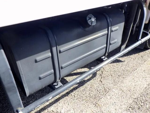 日野デュトロ冷凍車（冷蔵車）小型（2t・3t）[写真40]