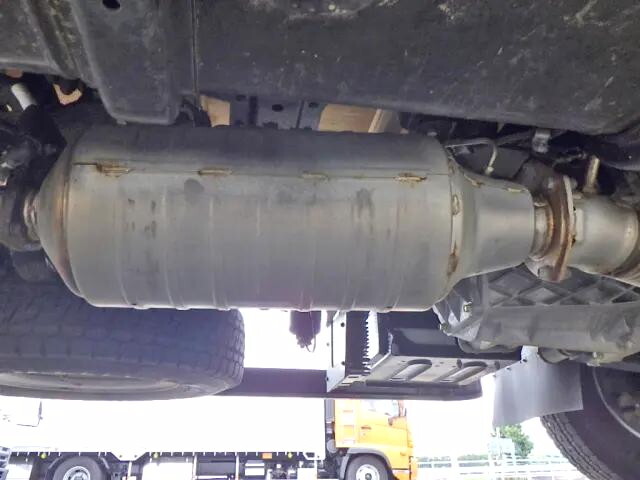 三菱ふそうキャンター平ボディ小型（2t・3t）[写真29]