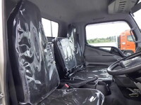 三菱ふそうキャンター平ボディ小型（2t・3t）[写真33]