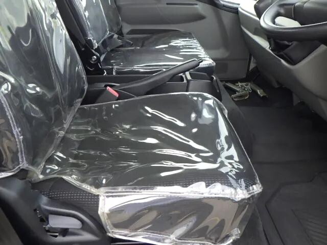 三菱ふそうキャンター平ボディ小型（2t・3t）[写真33]