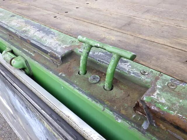 いすゞギガアルミウイング大型（10t）[写真34]