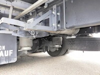 いすゞギガアルミウイング大型（10t）[写真38]