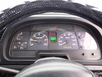 いすゞギガアルミウイング大型（10t）[写真41]