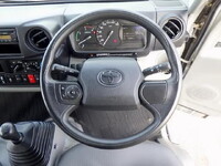 トヨタダイナ平ボディ小型（2t・3t）[写真14]