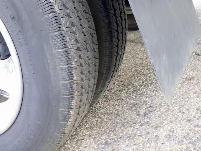 トヨタダイナ平ボディ小型（2t・3t）[写真24]