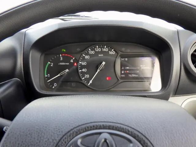 トヨタダイナ平ボディ小型（2t・3t）[写真38]