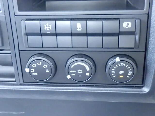 三菱ふそうファイターコンテナ専用車中型（4t）[写真20]