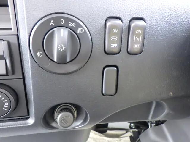 三菱ふそうファイターコンテナ専用車中型（4t）[写真21]