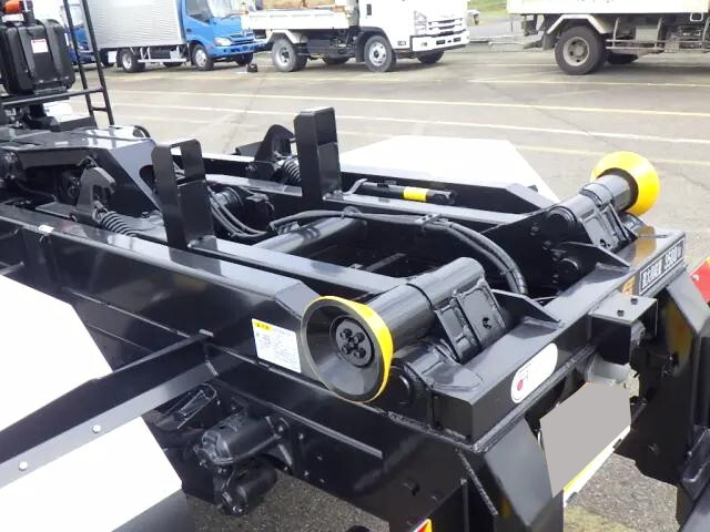 三菱ふそうファイターコンテナ専用車中型（4t）[写真30]