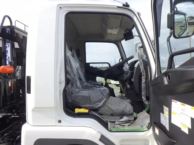 三菱ふそうファイターコンテナ専用車中型（4t）[写真35]