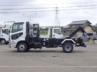 三菱ふそうファイターコンテナ専用車中型（4t）[写真06]