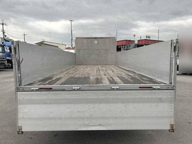 日野レンジャーアルミブロック中型（4t）[写真10]