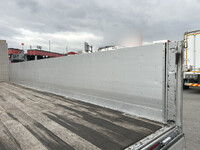 日野レンジャーアルミブロック中型（4t）[写真14]