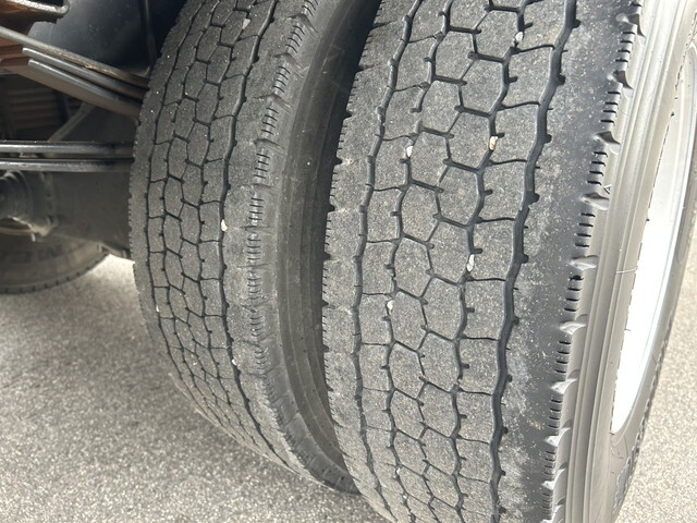 日野レンジャーアルミブロック中型（4t）[写真06]