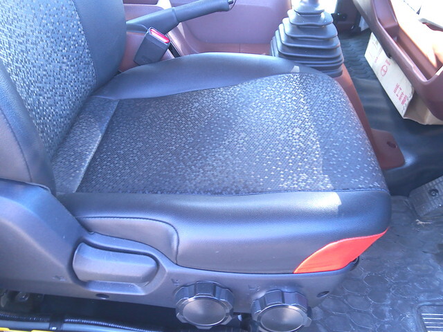 日野レンジャーコンテナ専用車中型（4t）[写真21]