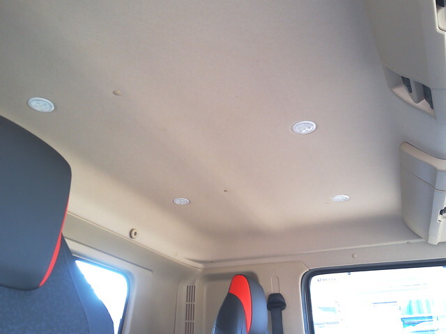 日野レンジャーコンテナ専用車中型（4t）[写真23]