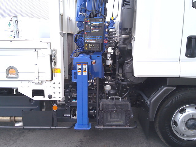 いすゞフォワードクレーン4段中型（4t）[写真19]