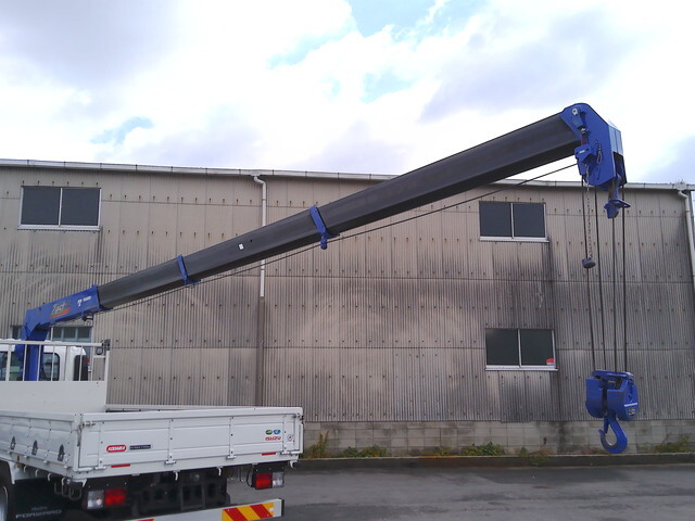 いすゞフォワードクレーン4段中型（4t）[写真32]