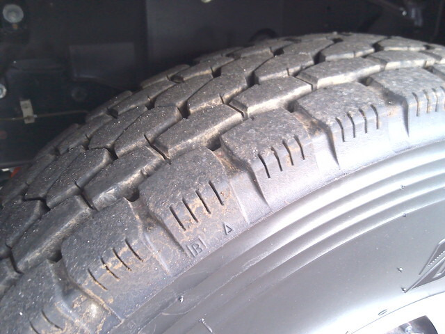 いすゞフォワードクレーン4段中型（4t）[写真07]