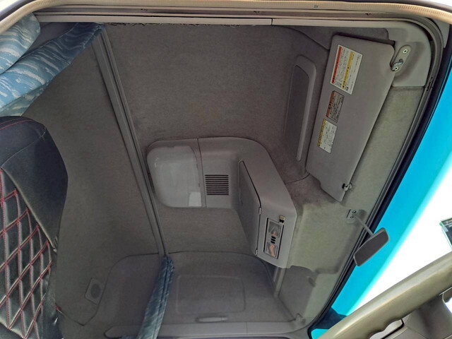 三菱ふそうその他の車種コンテナ専用車大型（10t）[写真10]