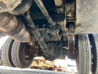 日野デュトロ穴掘建柱車小型（2t・3t）[写真31]