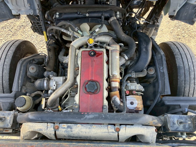 日野デュトロ穴掘建柱車小型（2t・3t）[写真32]