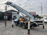 日野デュトロ穴掘建柱車小型（2t・3t）[写真05]