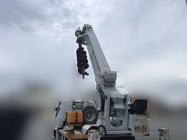 日野デュトロ穴掘建柱車小型（2t・3t）[写真06]