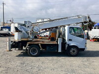 日野デュトロ穴掘建柱車小型（2t・3t）[写真08]