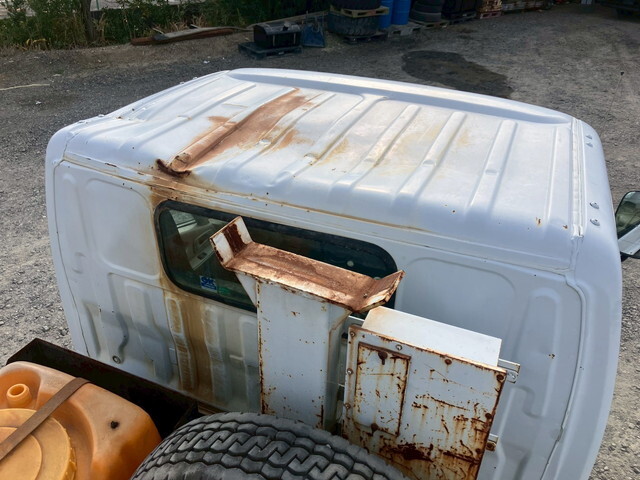 日野デュトロ穴掘建柱車小型（2t・3t）[写真09]