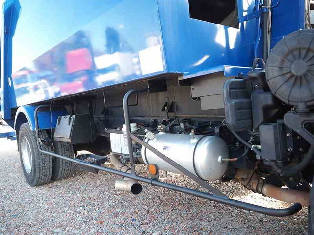 三菱ふそうファイターパッカー車（塵芥車）中型（4t）[写真19]