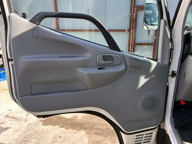 トヨタその他の車種パネルバン小型（2t・3t）[写真15]