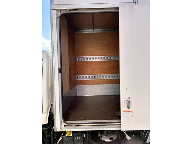 トヨタその他の車種パネルバン小型（2t・3t）[写真06]