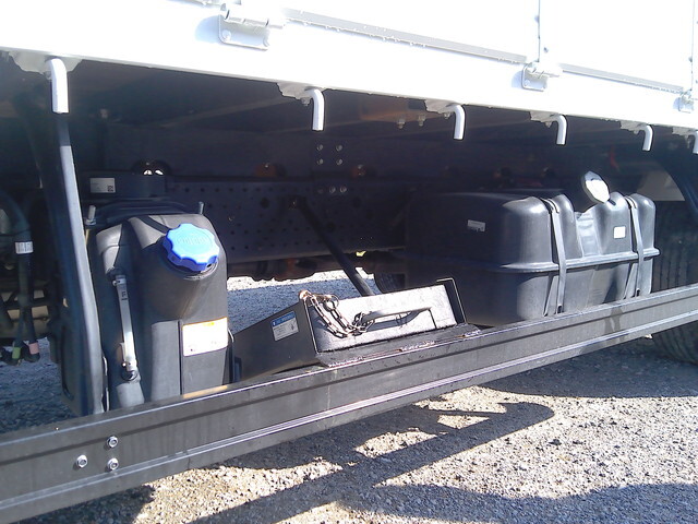 いすゞフォワードクレーン4段中型（4t）[写真13]