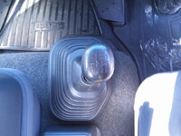 いすゞフォワードクレーン4段中型（4t）[写真34]