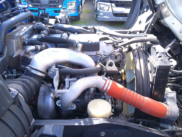 いすゞフォワードクレーン4段中型（4t）[写真37]