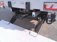 いすゞフォワードアルミウイング中型（4t）[写真23]