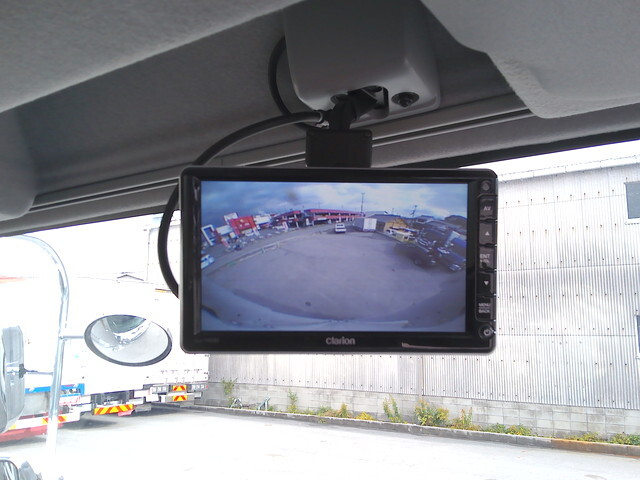 いすゞフォワードアルミウイング中型（4t）[写真32]