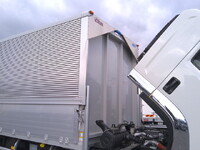 いすゞフォワードアルミウイング中型（4t）[写真39]