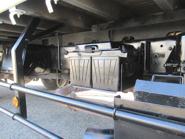 日野レンジャークレーン4段中型（4t）[写真15]