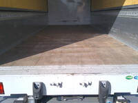 いすゞフォワードアルミウイング中型（4t）[写真21]