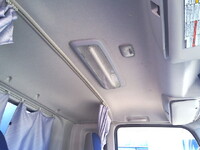 いすゞフォワードアルミウイング中型（4t）[写真31]