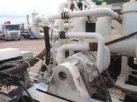 三菱ふそうファイター汚泥吸引車中型（4t）[写真16]