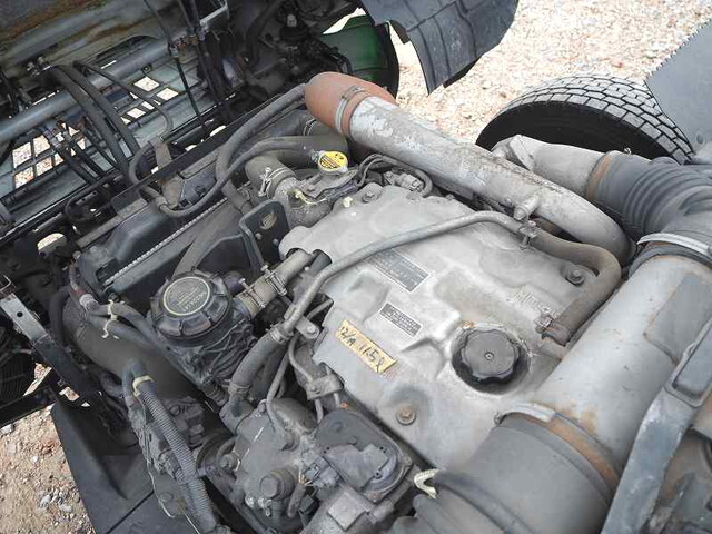 三菱ふそうファイター汚泥吸引車中型（4t）[写真35]