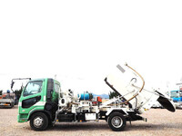 三菱ふそうファイター汚泥吸引車中型（4t）[写真05]