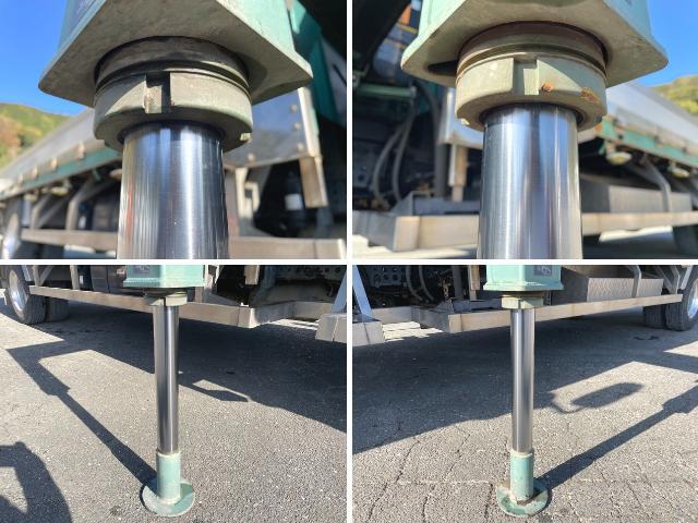 三菱ふそうキャンタークレーン4段小型（2t・3t）[写真17]