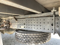 三菱ふそうキャンタークレーン4段小型（2t・3t）[写真25]