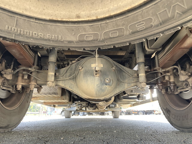 三菱ふそうキャンタークレーン4段小型（2t・3t）[写真26]